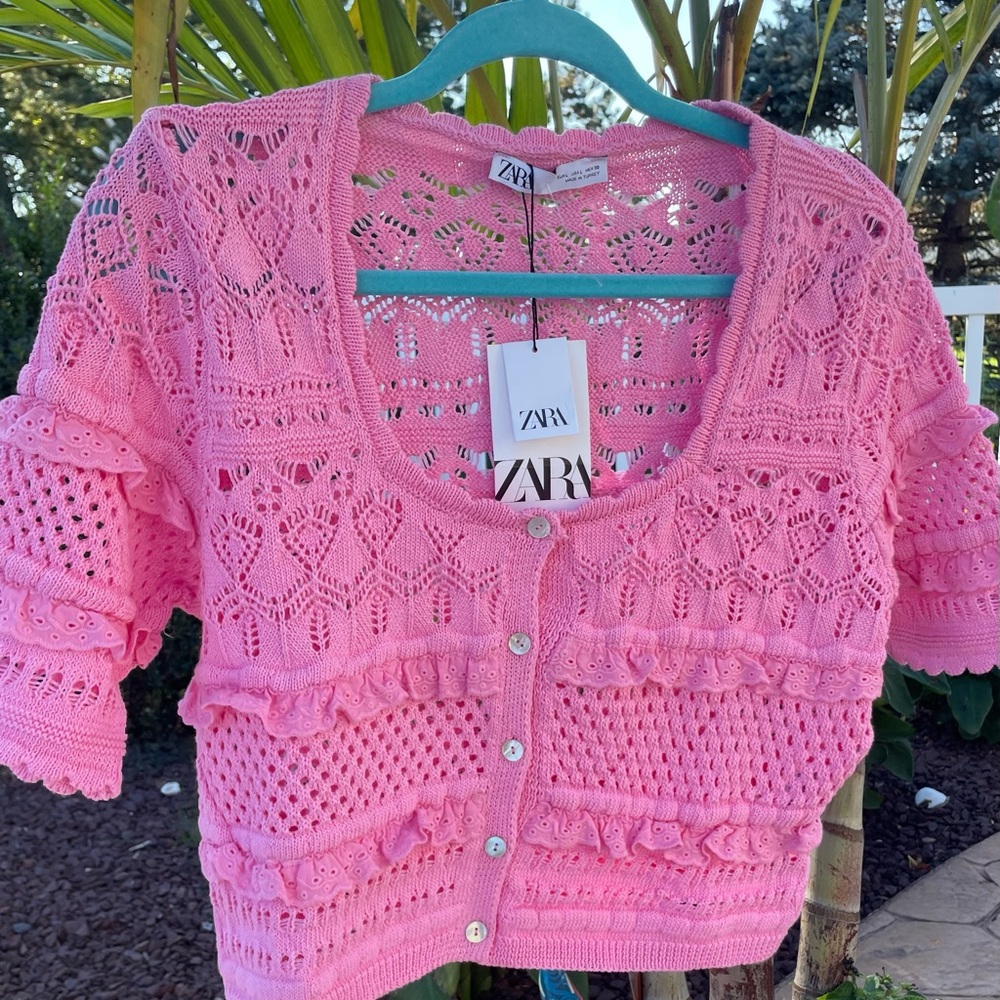 Pink Zara dainty feminine short sleeve cardigan NWT size large